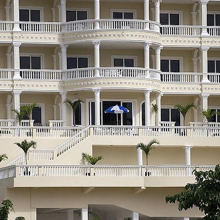 Eden Resort Karon Екстериор снимка