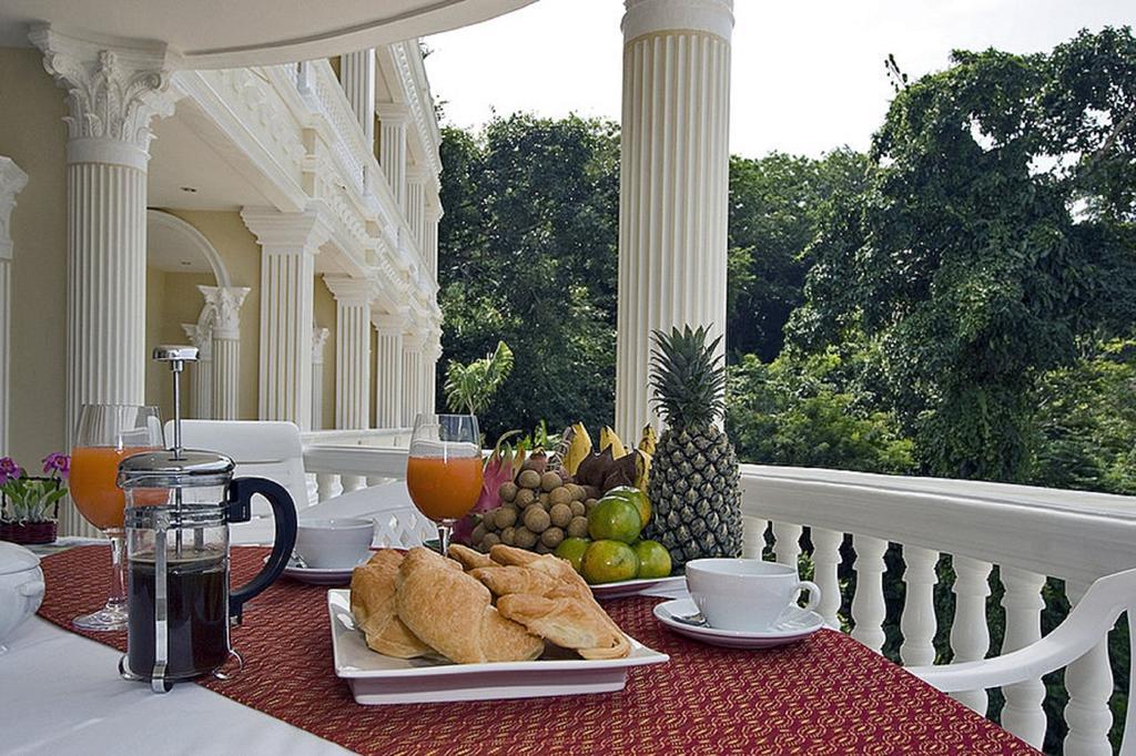 Eden Resort Karon Екстериор снимка