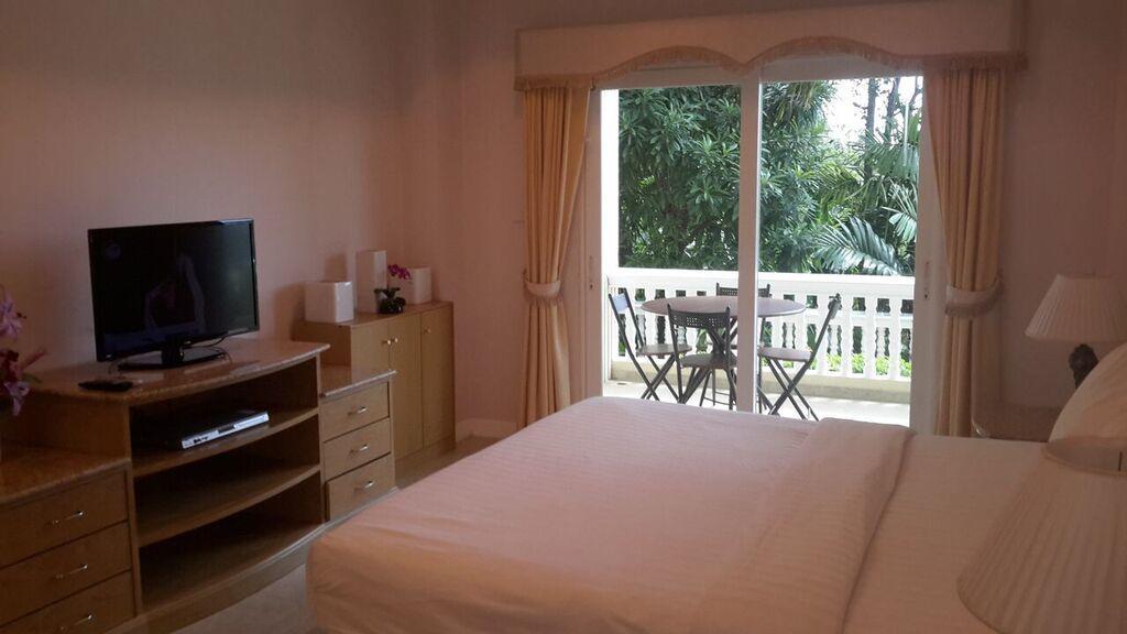 Eden Resort Karon Екстериор снимка